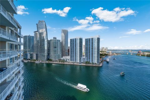 Copropriété à vendre à Miami, Floride: 2 chambres, 121.7 m2 № 2059830 - photo 8