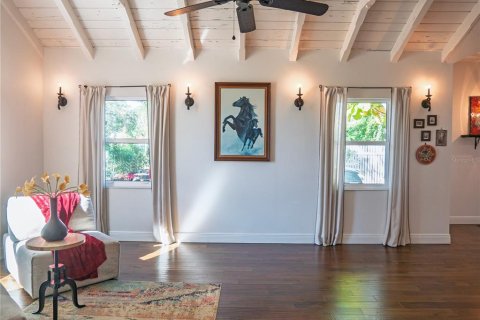 Villa ou maison à vendre à Saint Petersburg, Floride: 3 chambres, 180.32 m2 № 2430827 - photo 6