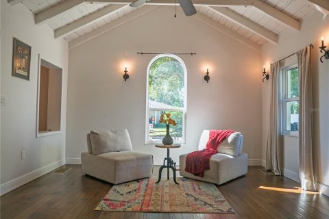 Villa ou maison à vendre à Saint Petersburg, Floride: 3 chambres, 180.32 m2 № 2430827 - photo 7