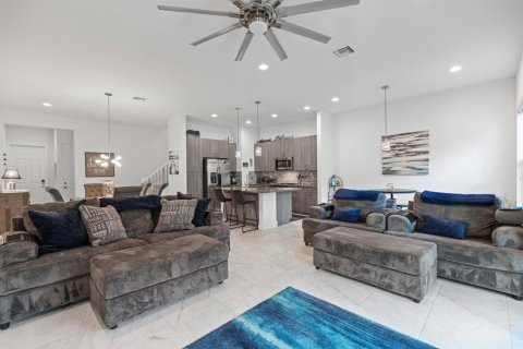 Townhouse in Palm Beach Gardens, Florida 3 bedrooms, 199.18 sq.m. № 2190267 - photo 10