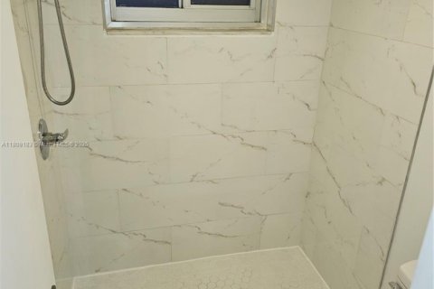 Condo in Margate, Florida, 1 bedroom  № 1750384 - photo 16