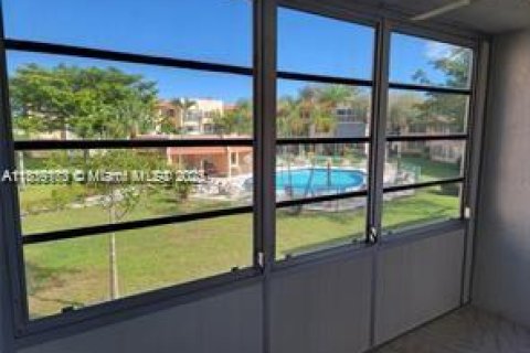 Condo in Margate, Florida, 1 bedroom  № 1750384 - photo 7