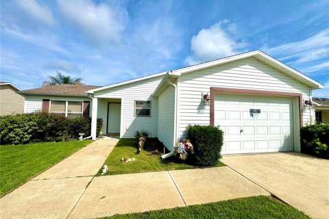Villa ou maison à vendre à The Villages, Floride: 2 chambres, 101.26 m2 № 2207633 - photo 3