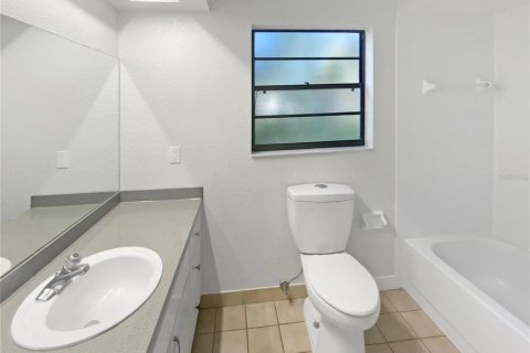 Купить виллу или дом в Спринг-Хилл, Флорида 3 комнаты, 153.57м2, № 1718033 - фото 18