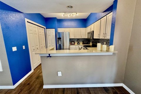 Condo in Gainesville, Florida, 2 bedrooms  № 1856152 - photo 12