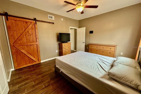 Condo in Gainesville, Florida, 2 bedrooms  № 1856152 - photo 5