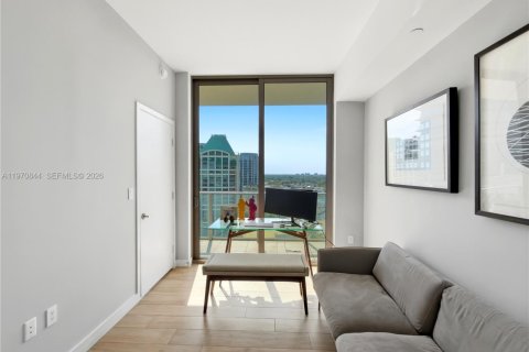Condominio en alquiler en Miami, Florida, 2 dormitorios, 90.67 m2 № 2032741 - foto 15