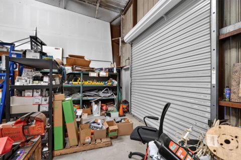 Commercial property in Stuart, Florida № 2392792 - photo 27