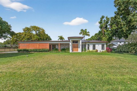 House in Southwest Ranches, Florida 4 bedrooms, 349.03 sq.m. № 2174848 - photo 6