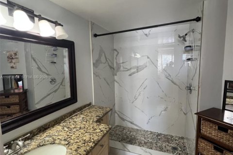 Condominio en alquiler en Miami, Florida, 2 dormitorios, 92.9 m2 № 2038754 - foto 11