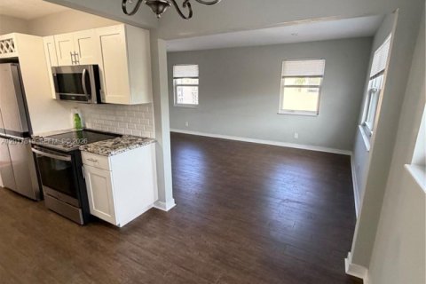 Copropriété à louer à Fort Lauderdale, Floride: 1 chambre № 2187745 - photo 2