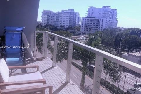 Copropriété à louer à Miami Beach, Floride: 2 chambres, 109.07 m2 № 2064864 - photo 2