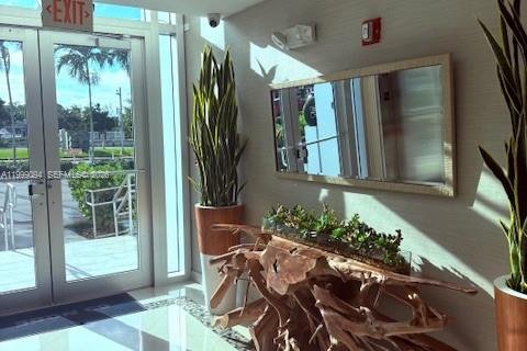 Copropriété à louer à Miami Beach, Floride: 2 chambres, 109.07 m2 № 2064864 - photo 20