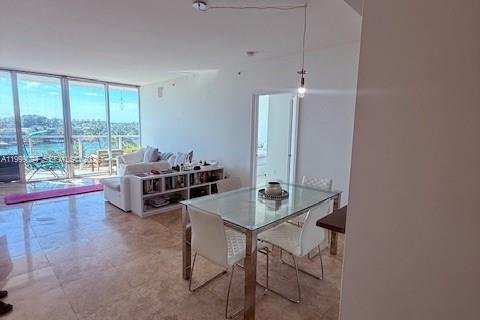 Copropriété à louer à Miami Beach, Floride: 2 chambres, 109.07 m2 № 2064864 - photo 6