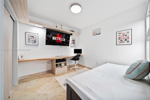 Купить кондоминиум в Серфсайд, Флорида 2 спальни, 149.94м2, № 1966076 - фото 23