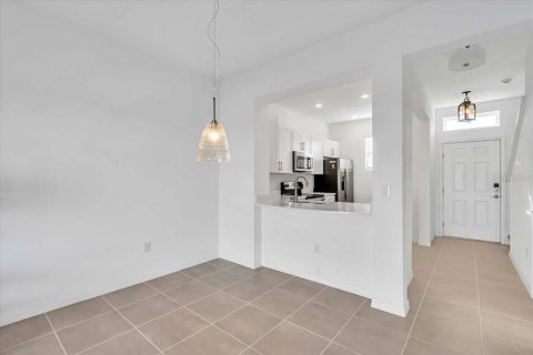 Touwnhouse à louer à Palmetto, Floride: 2 chambres, 104.05 m2 № 2156540 - photo 3