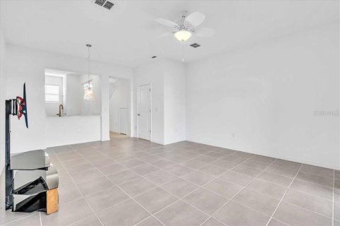 Touwnhouse à louer à Palmetto, Floride: 2 chambres, 104.05 m2 № 2156540 - photo 8