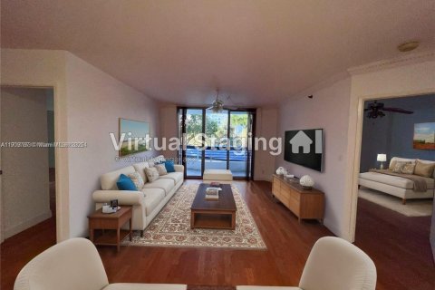 Condo à Aventura, Floride, 2 chambres  № 1965401