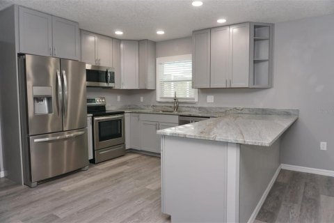 House in Dunnellon, Florida 3 bedrooms, 130.25 sq.m. № 1917262 - photo 10