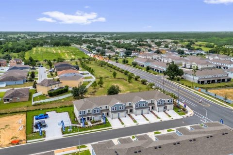 Townhouse in Davenport, Florida 3 bedrooms, 128.02 sq.m. № 2231621 - photo 27