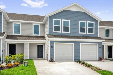 Townhouse in Davenport, Florida 3 bedrooms, 128.02 sq.m. № 2231621