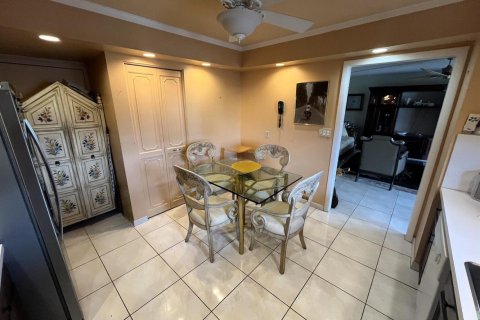 Copropriété à vendre à Fort Lauderdale, Floride: 1 chambre, 112.32 m2 № 2083640 - photo 6