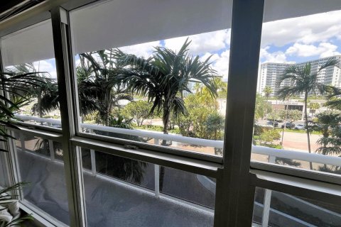 Copropriété à vendre à Fort Lauderdale, Floride: 1 chambre, 112.32 m2 № 2083640 - photo 26