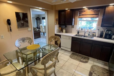 Copropriété à vendre à Fort Lauderdale, Floride: 1 chambre, 112.32 m2 № 2083640 - photo 11