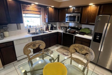 Copropriété à vendre à Fort Lauderdale, Floride: 1 chambre, 112.32 m2 № 2083640 - photo 5