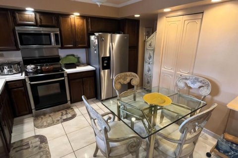 Copropriété à vendre à Fort Lauderdale, Floride: 1 chambre, 112.32 m2 № 2083640 - photo 9
