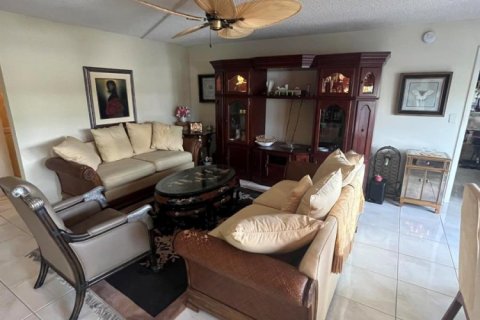 Copropriété à vendre à Fort Lauderdale, Floride: 1 chambre, 112.32 m2 № 2083640 - photo 22