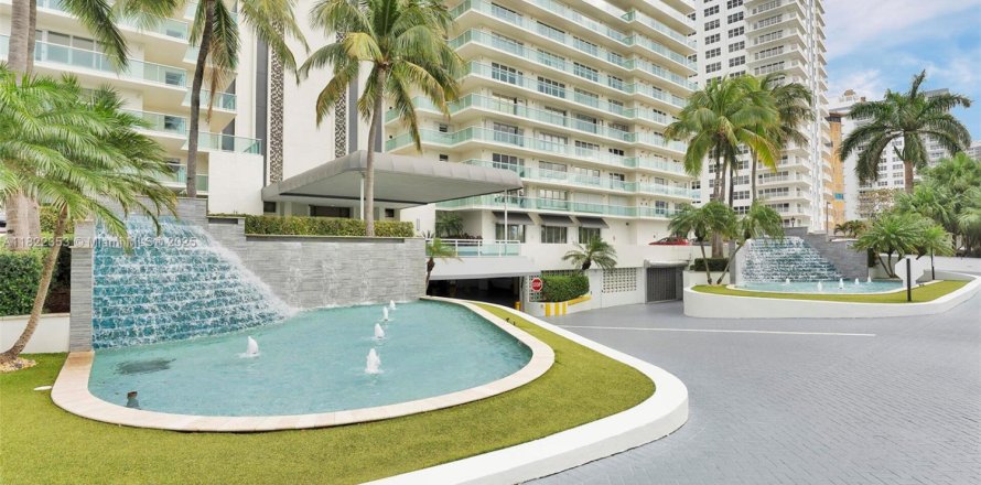 Condo à Fort Lauderdale, Floride, 2 chambres  № 1977271