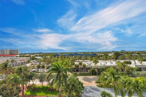 Copropriété à vendre à Fort Lauderdale, Floride: 2 chambres, 169.18 m2 № 1977271 - photo 28