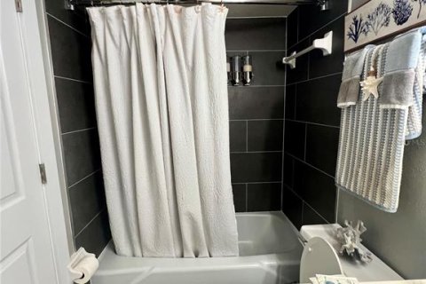 Copropriété à vendre à Sarasota, Floride: 1 chambre, 70.23 m2 № 1919245 - photo 2