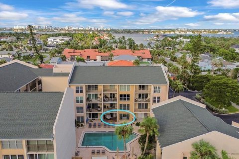 Copropriété à vendre à Sarasota, Floride: 1 chambre, 70.23 m2 № 1919245 - photo 1
