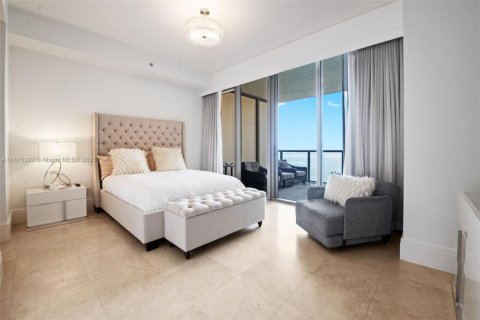 Condominio en venta en Bal Harbour, Florida, 2 dormitorios, 156.54 m2 № 1979577 - foto 20