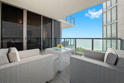 Condominio en venta en Bal Harbour, Florida, 2 dormitorios, 156.54 m2 № 1979577 - foto 8