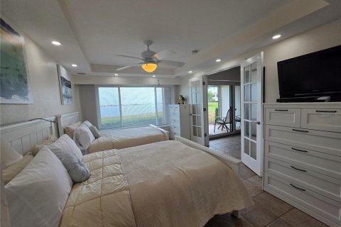 Condominio en alquiler en Saint Petersburg, Florida, 2 dormitorios, 85.01 m2 № 2199215 - foto 24