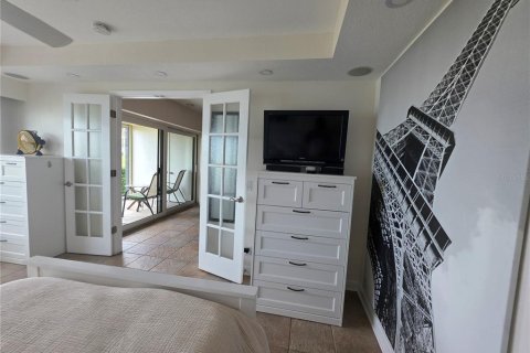 Condominio en alquiler en Saint Petersburg, Florida, 2 dormitorios, 85.01 m2 № 2199215 - foto 25
