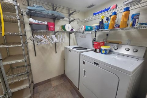 Condominio en alquiler en Saint Petersburg, Florida, 2 dormitorios, 85.01 m2 № 2199215 - foto 30