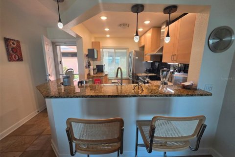 Condominio en alquiler en Saint Petersburg, Florida, 2 dormitorios, 85.01 m2 № 2199215 - foto 5