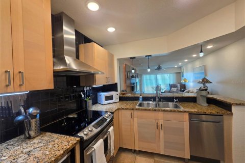 Condominio en alquiler en Saint Petersburg, Florida, 2 dormitorios, 85.01 m2 № 2199215 - foto 7