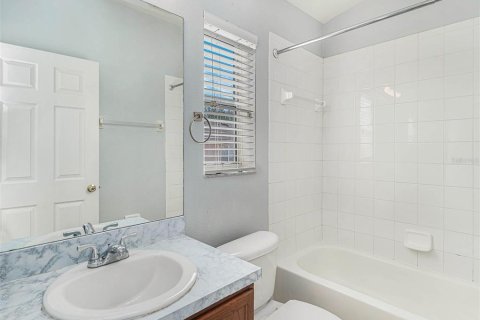 Touwnhouse à louer à Brandon, Floride: 2 chambres, 129.88 m2 № 2229507 - photo 14