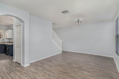Touwnhouse à louer à Brandon, Floride: 2 chambres, 129.88 m2 № 2229507 - photo 4