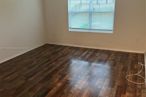 House in Ocala, Florida 4 bedrooms, 215.44 sq.m. № 1862783 - photo 30