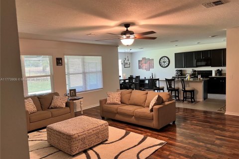 House in Ocala, Florida 4 bedrooms, 215.44 sq.m. № 1862783 - photo 3