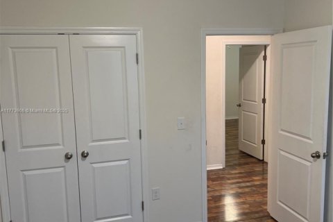 House in Ocala, Florida 4 bedrooms, 215.44 sq.m. № 1862783 - photo 22