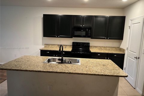 House in Ocala, Florida 4 bedrooms, 215.44 sq.m. № 1862783 - photo 19