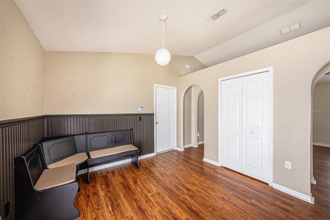 House in Land O' Lakes, Florida 3 bedrooms, 107.58 sq.m. № 1795399 - photo 7