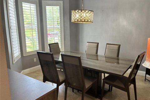 House in Oviedo, Florida 5 bedrooms, 272.67 sq.m. № 1815569 - photo 6
